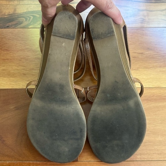 Report Jeweled Strappy Sandals - Picture 5 of 7